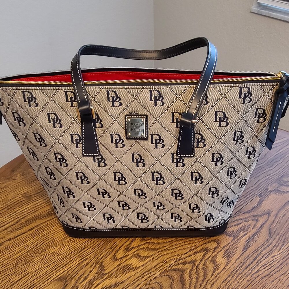 Dooney & Bourke Signature Tote